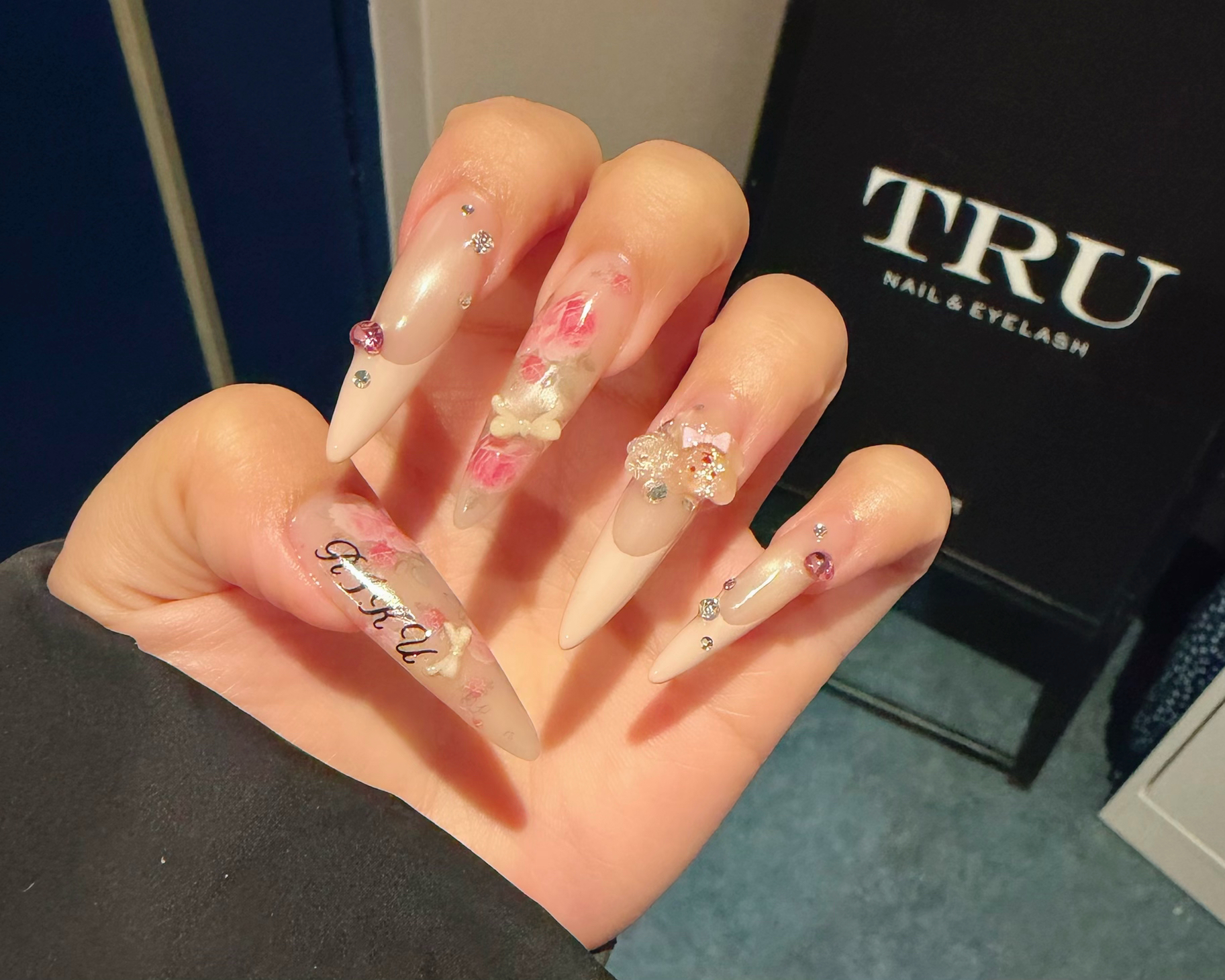 ami_trunail