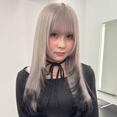 ブリーチカラー＋レイヤーカットorハッシュカットモデル