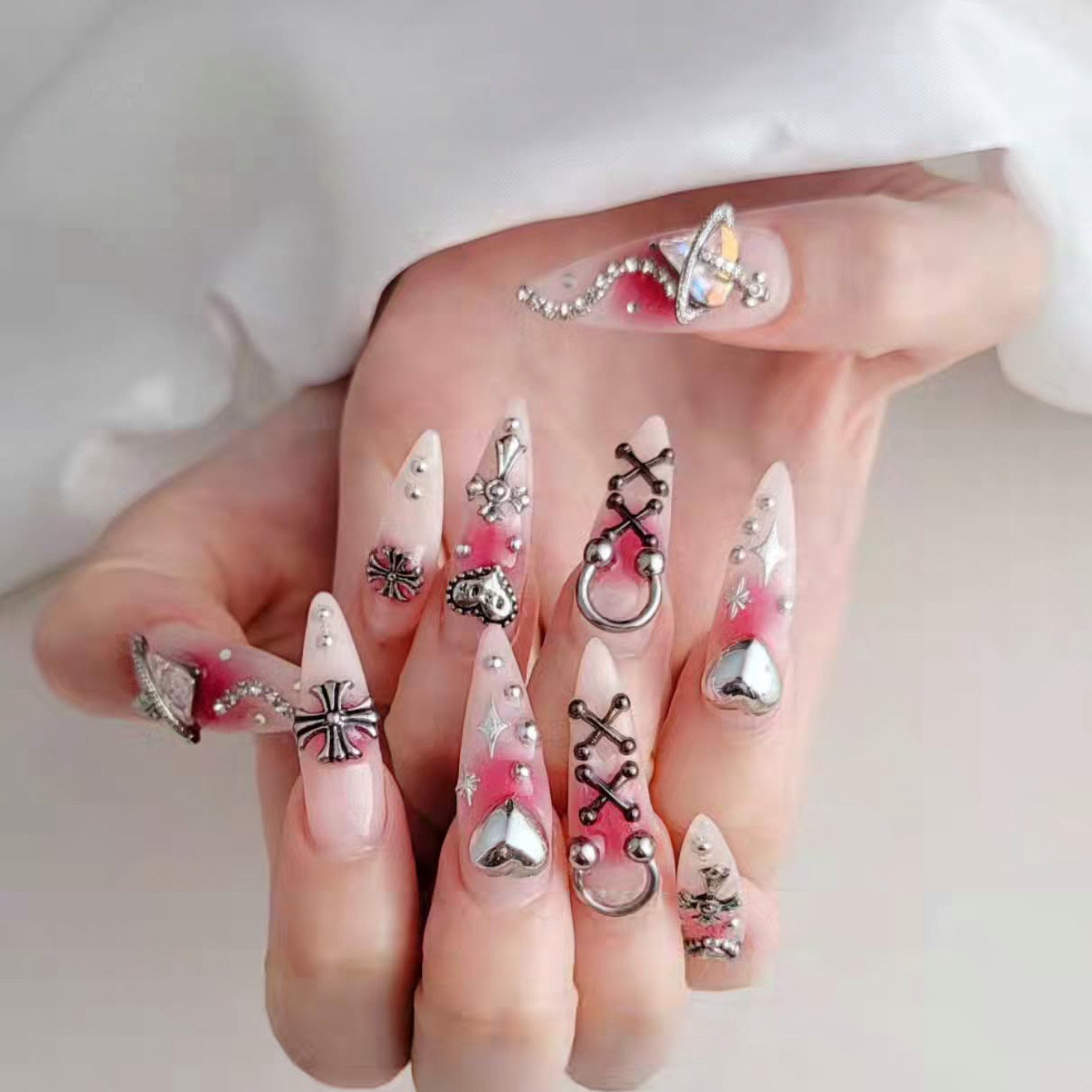 Liina_Nail