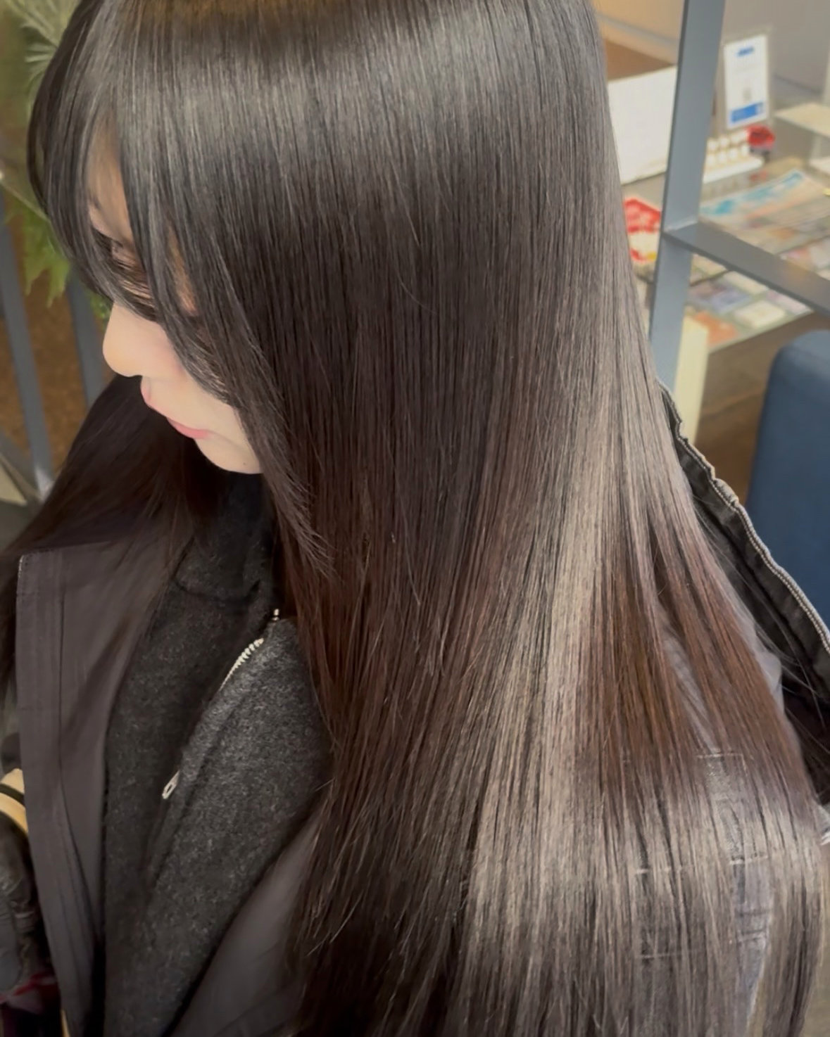 W_SALON