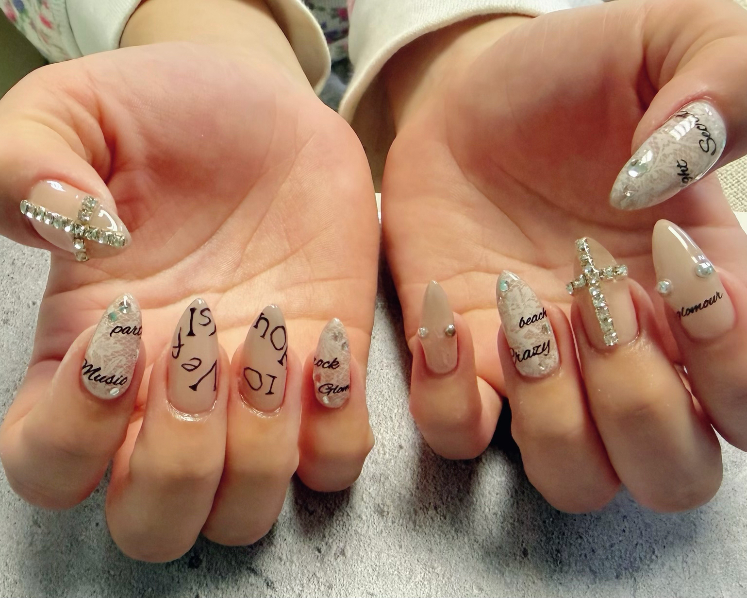 ami_trunail