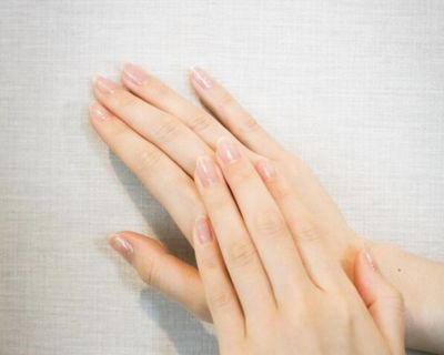 【指先メンテナンス】☆自爪育成ケア＋美爪補強クリアコーティング