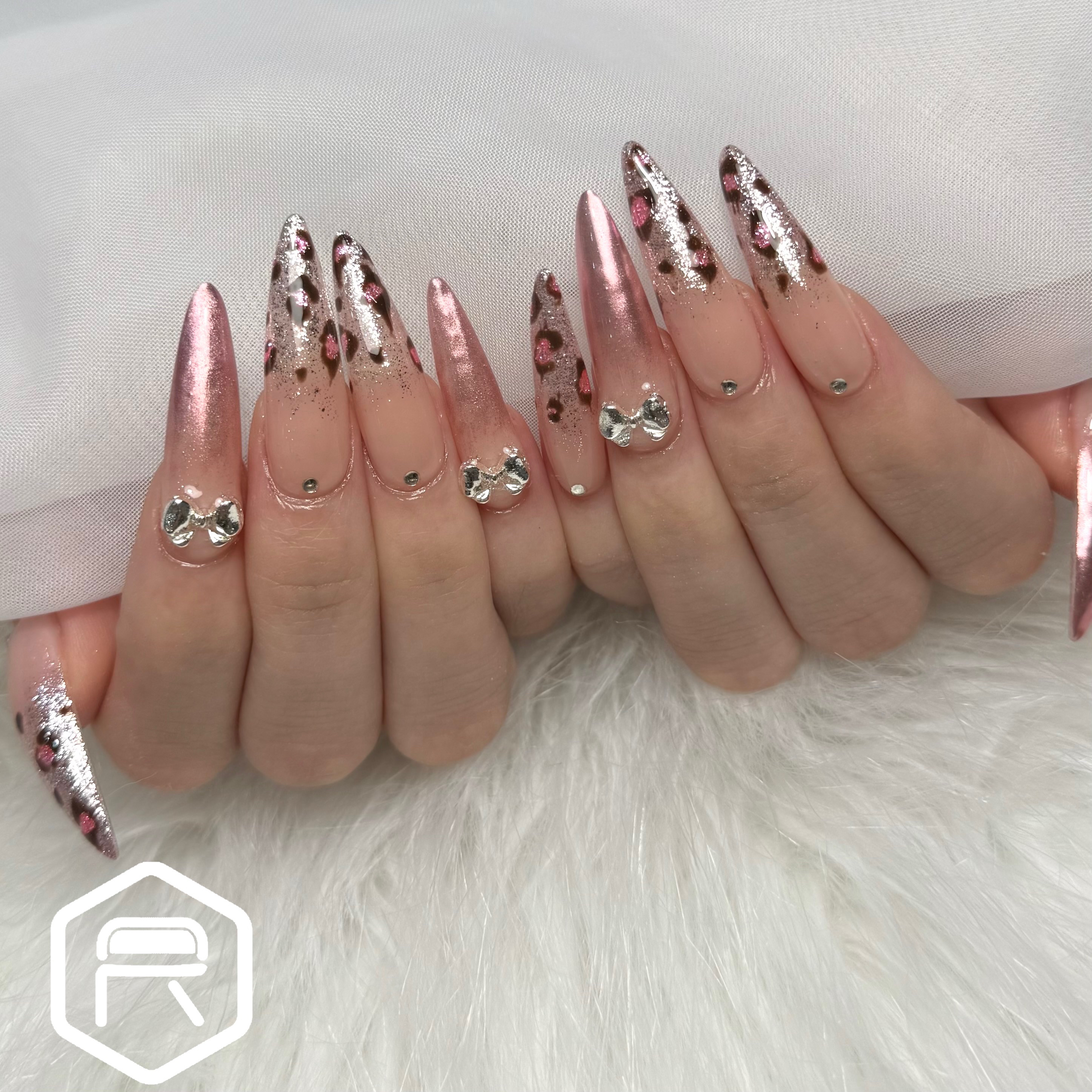 Redispe.nail_noura_nishihara