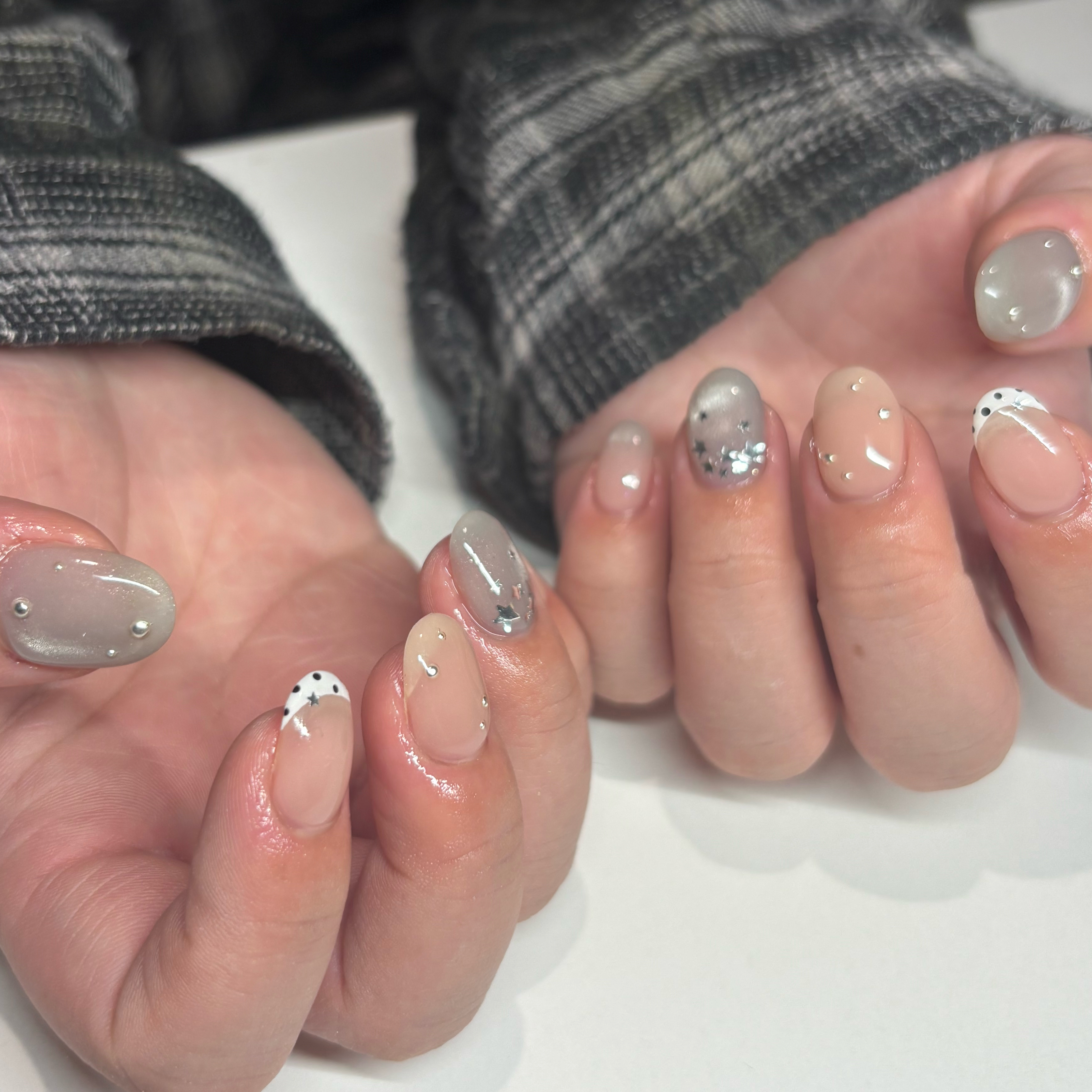 rei_s2_nail