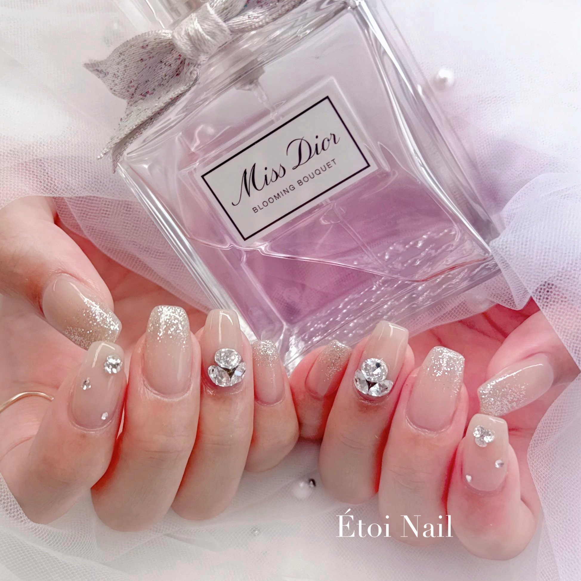 Etoi_nail