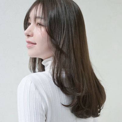✨休日限定メニュー✨
カット＋ホリスティック縮毛矯正