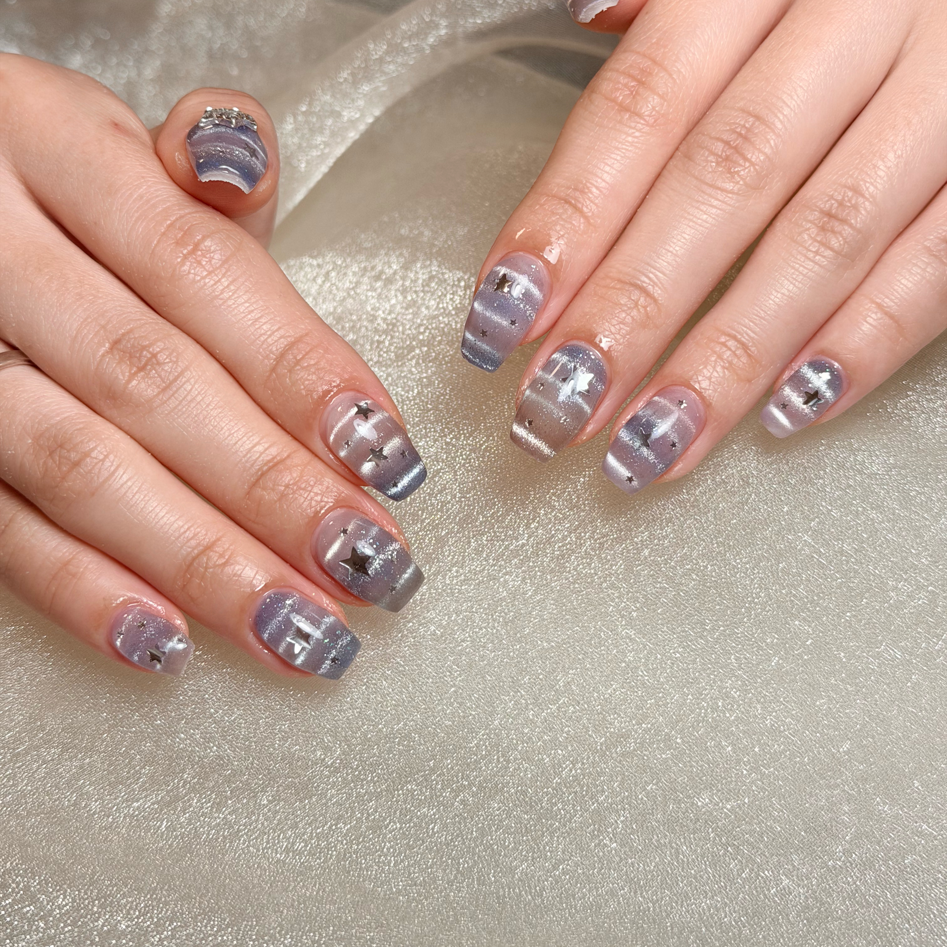 Ublue_Nail