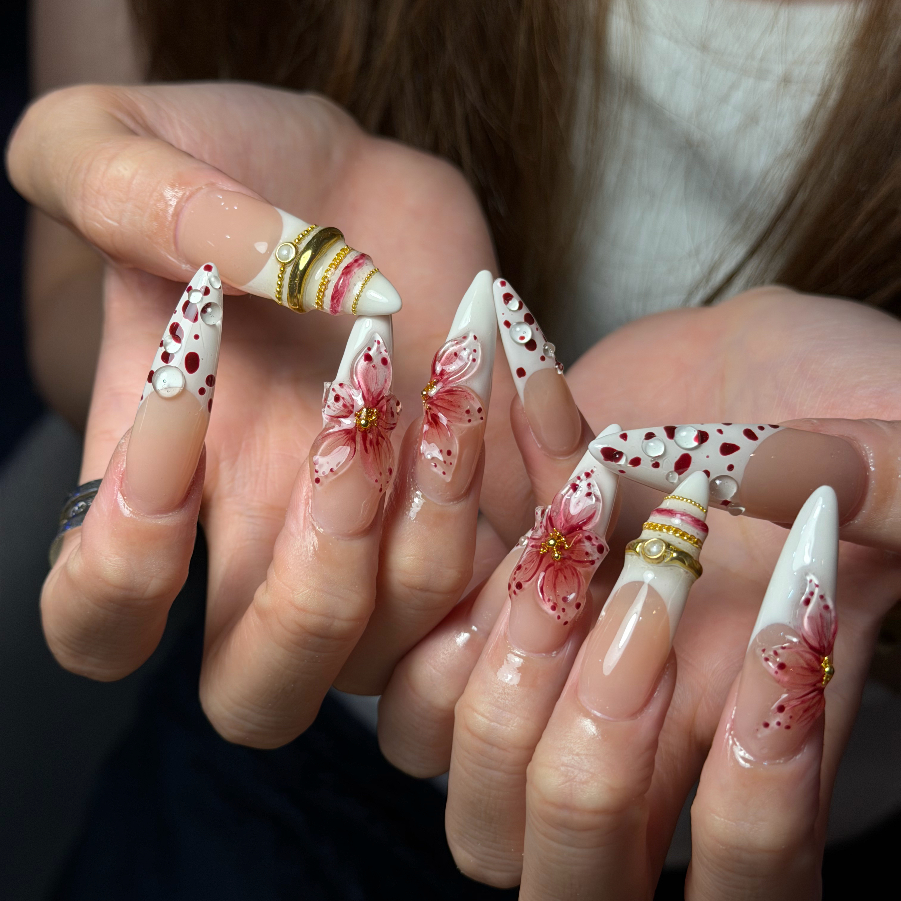CoMo_Ana_Nail