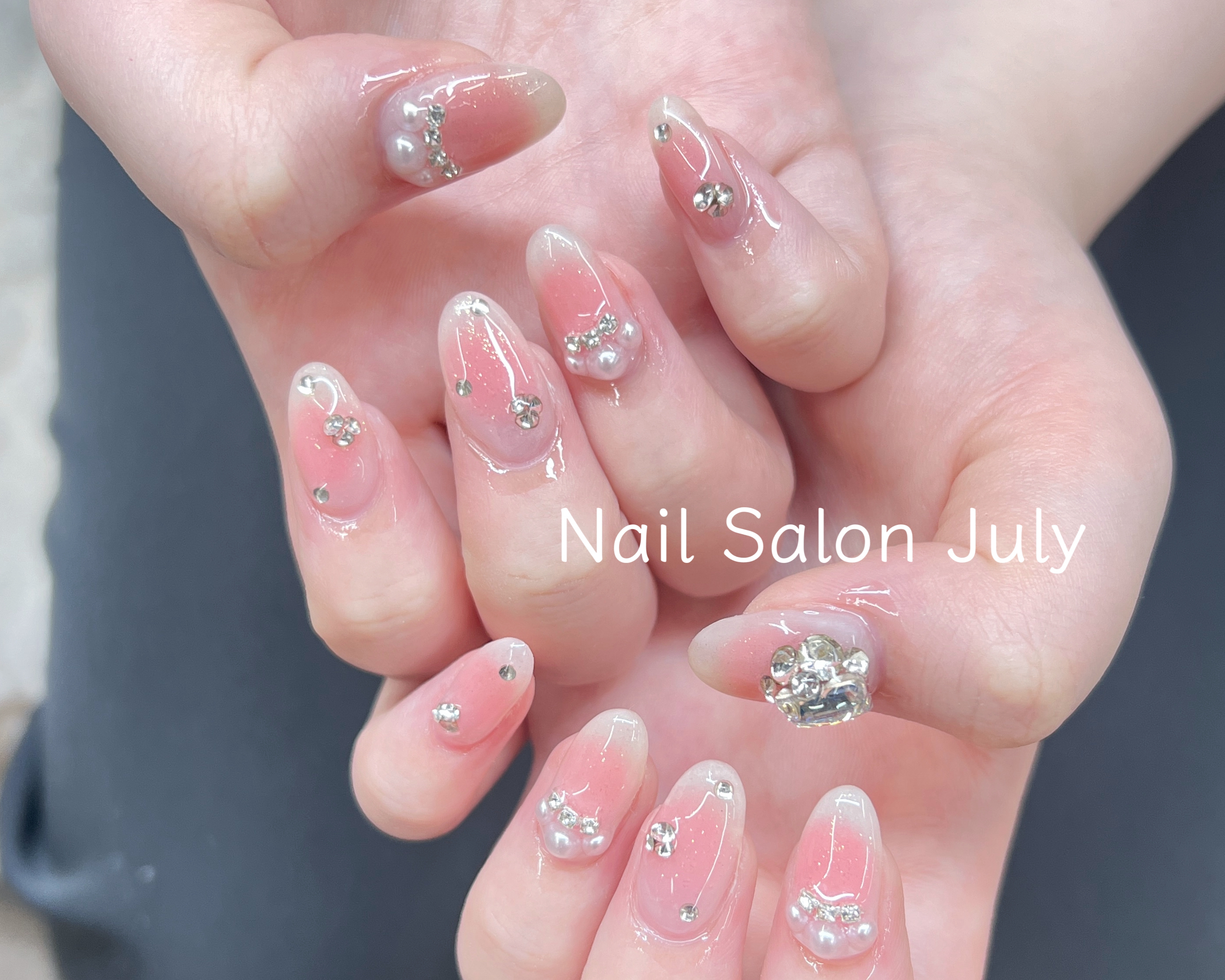 Nail_salon_July