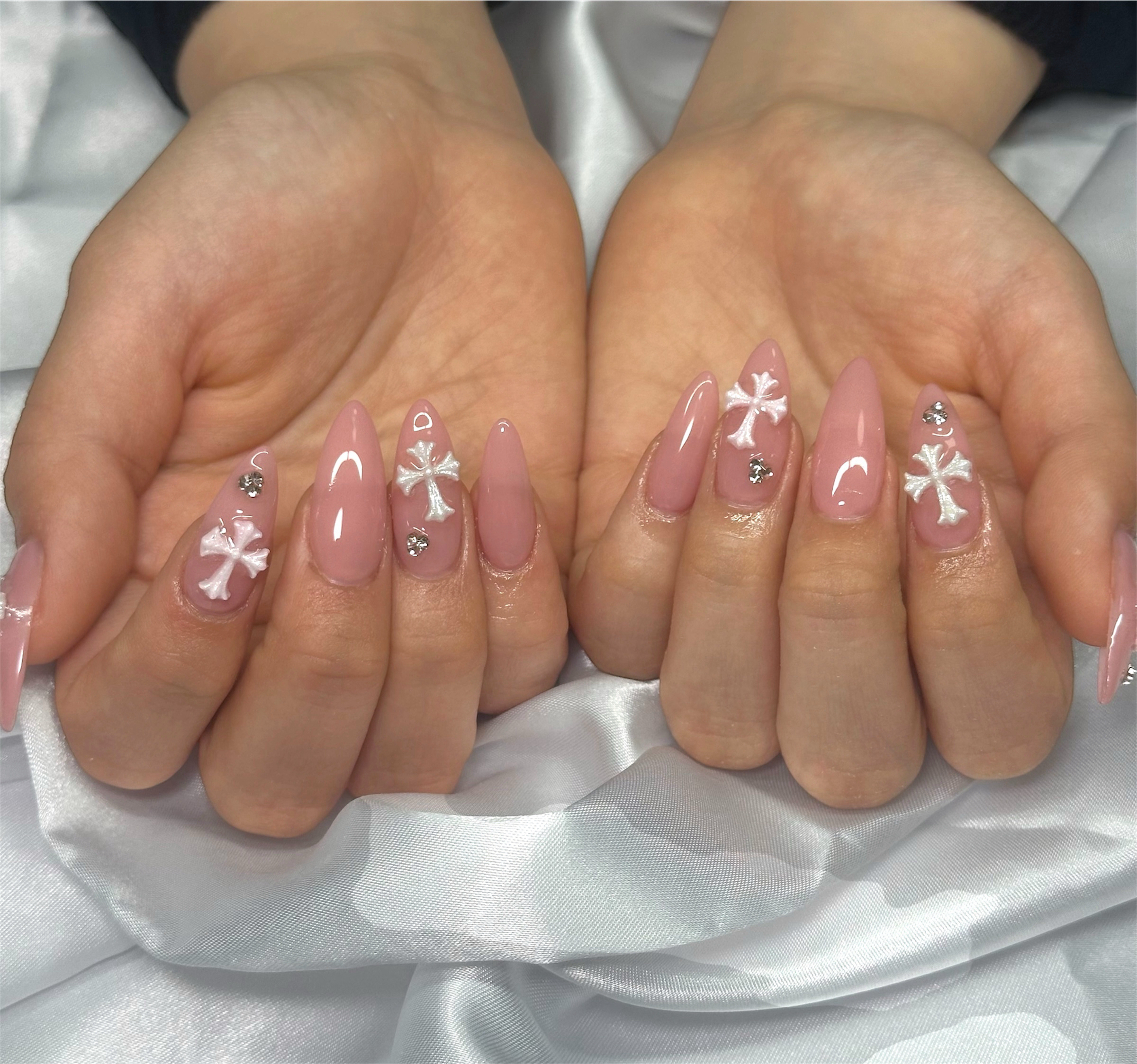 16_nail017
