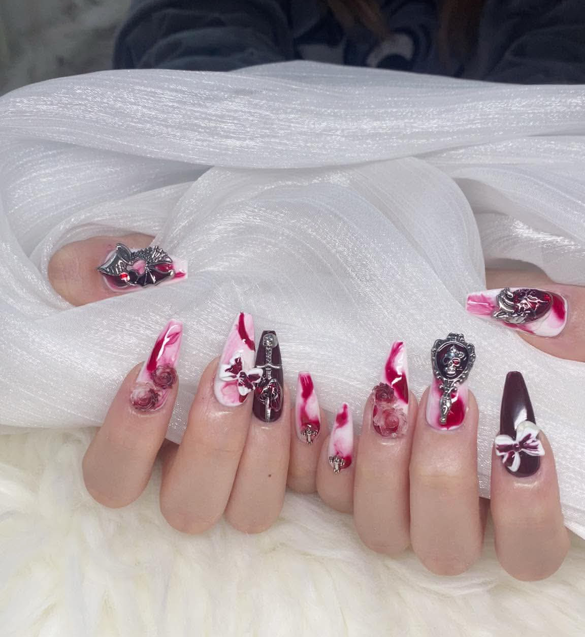 Nhi_nail2412
