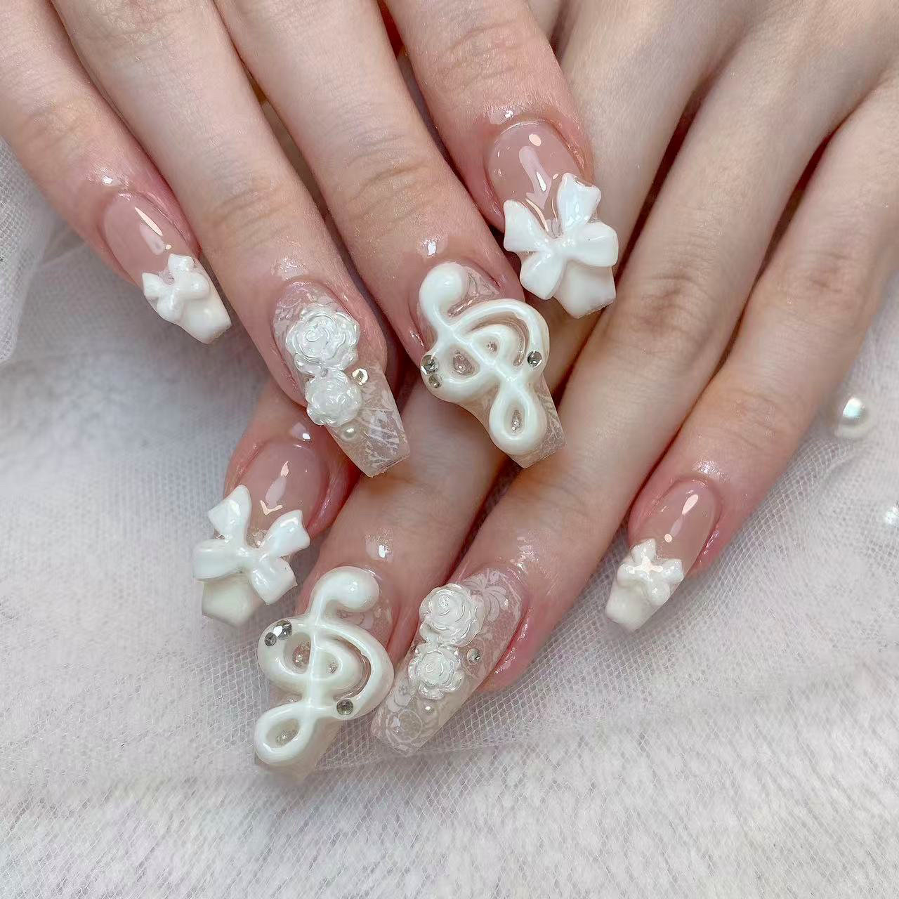 naillotus