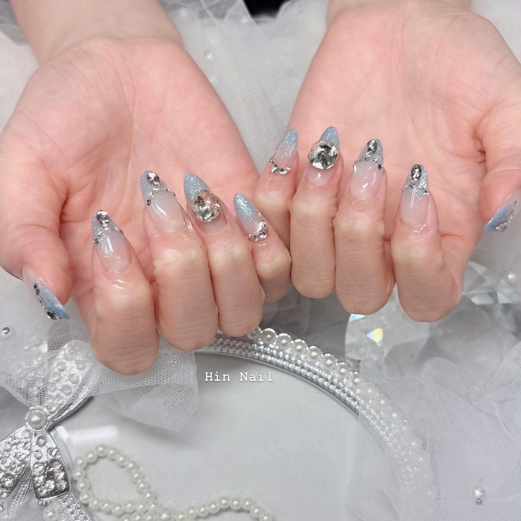 Hin.Nails_salon