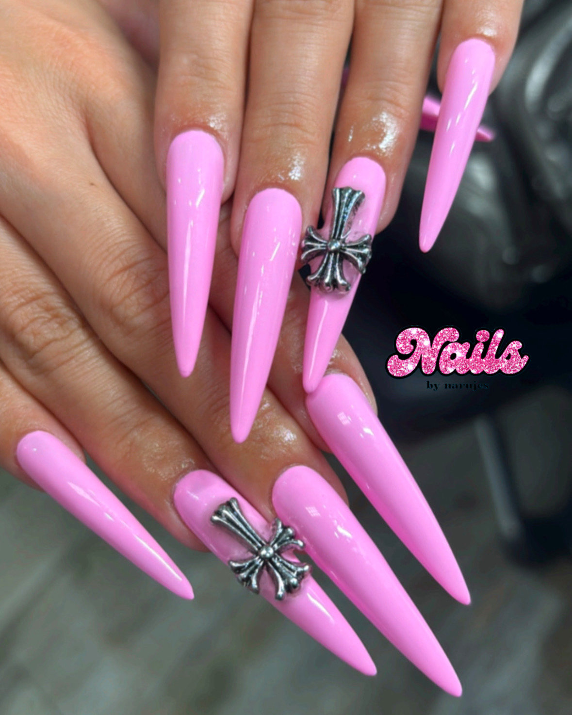 narujes