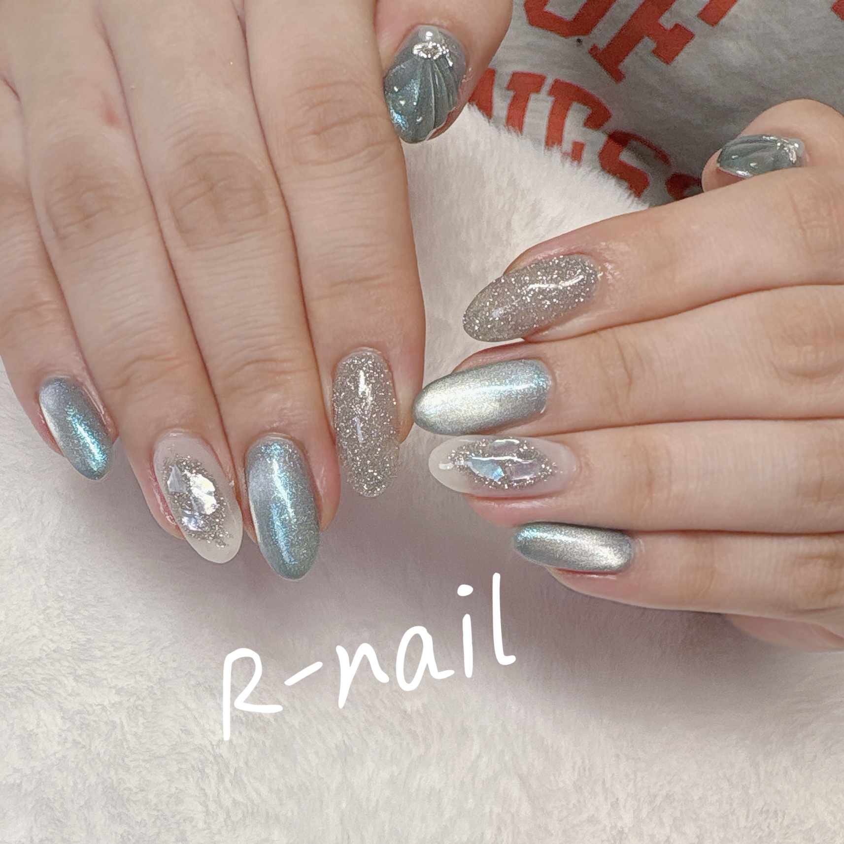 mikanail