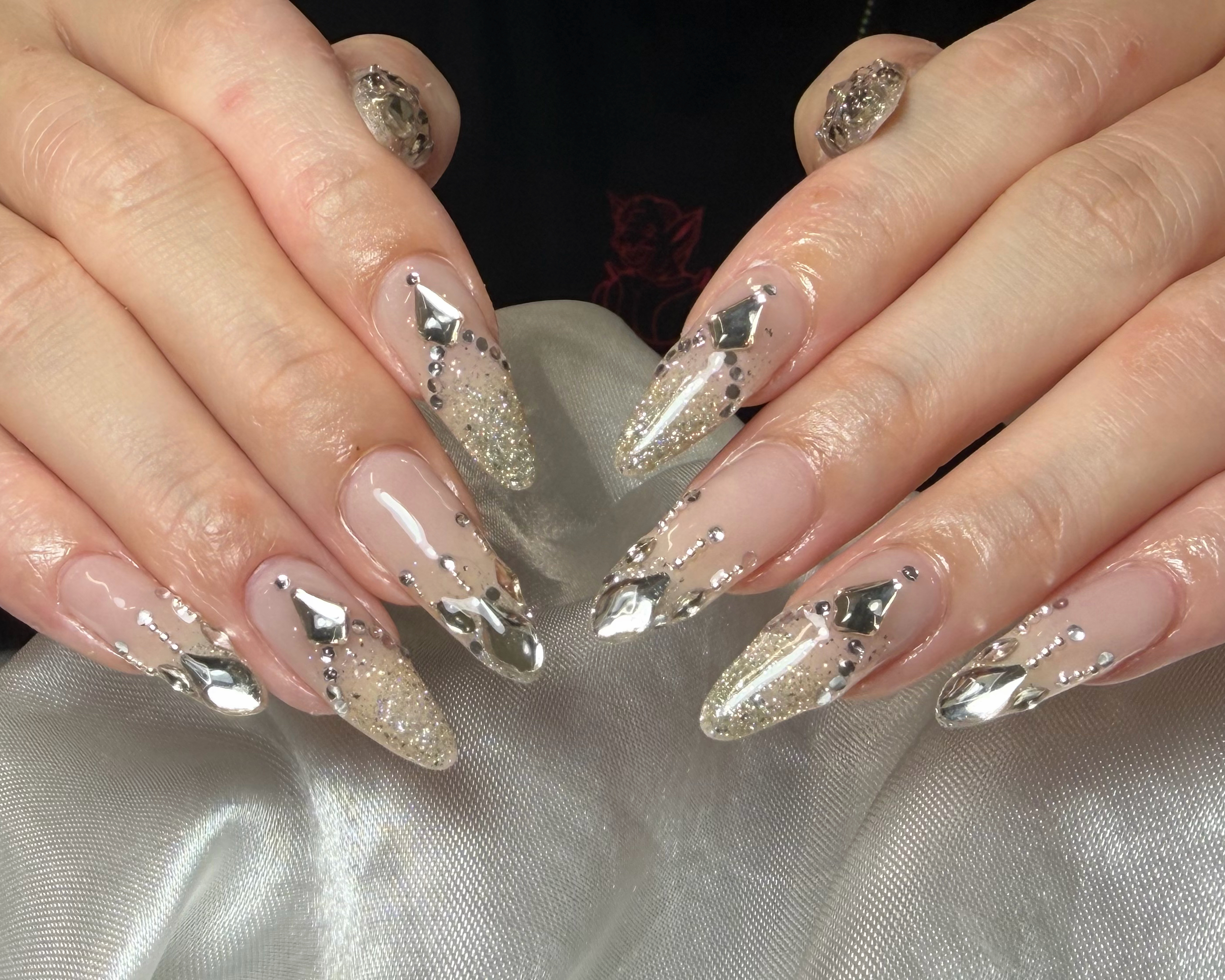 kira.Lilynailstudio