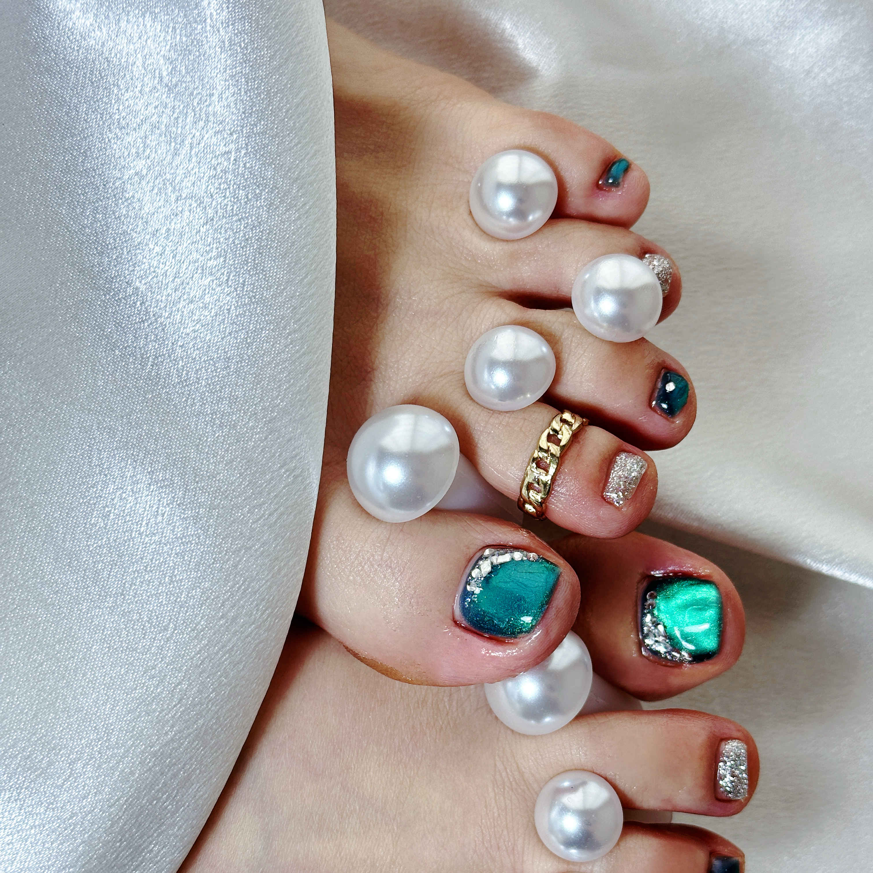Moon_nail96