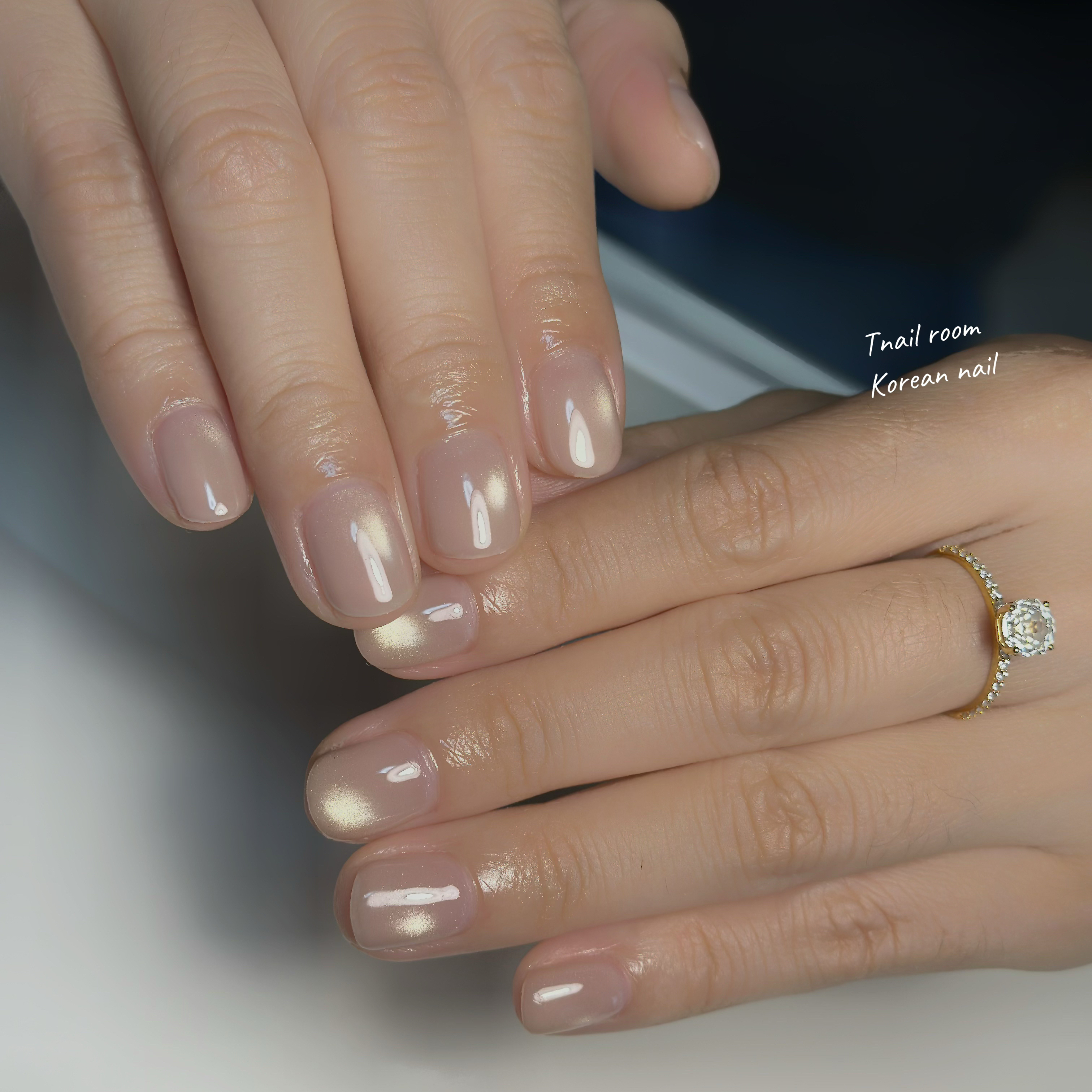 Tnail_room