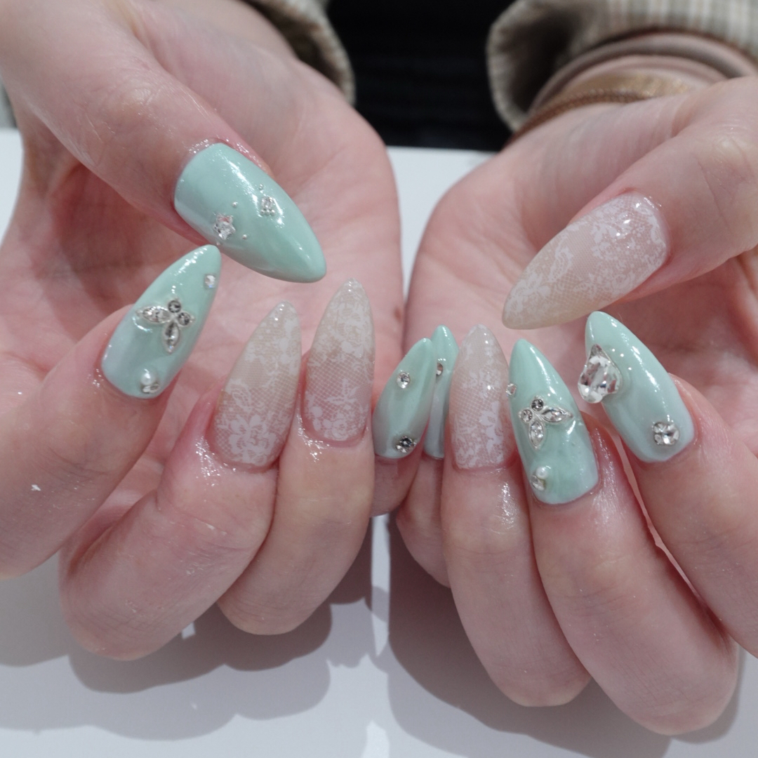 soli.nail_ayane