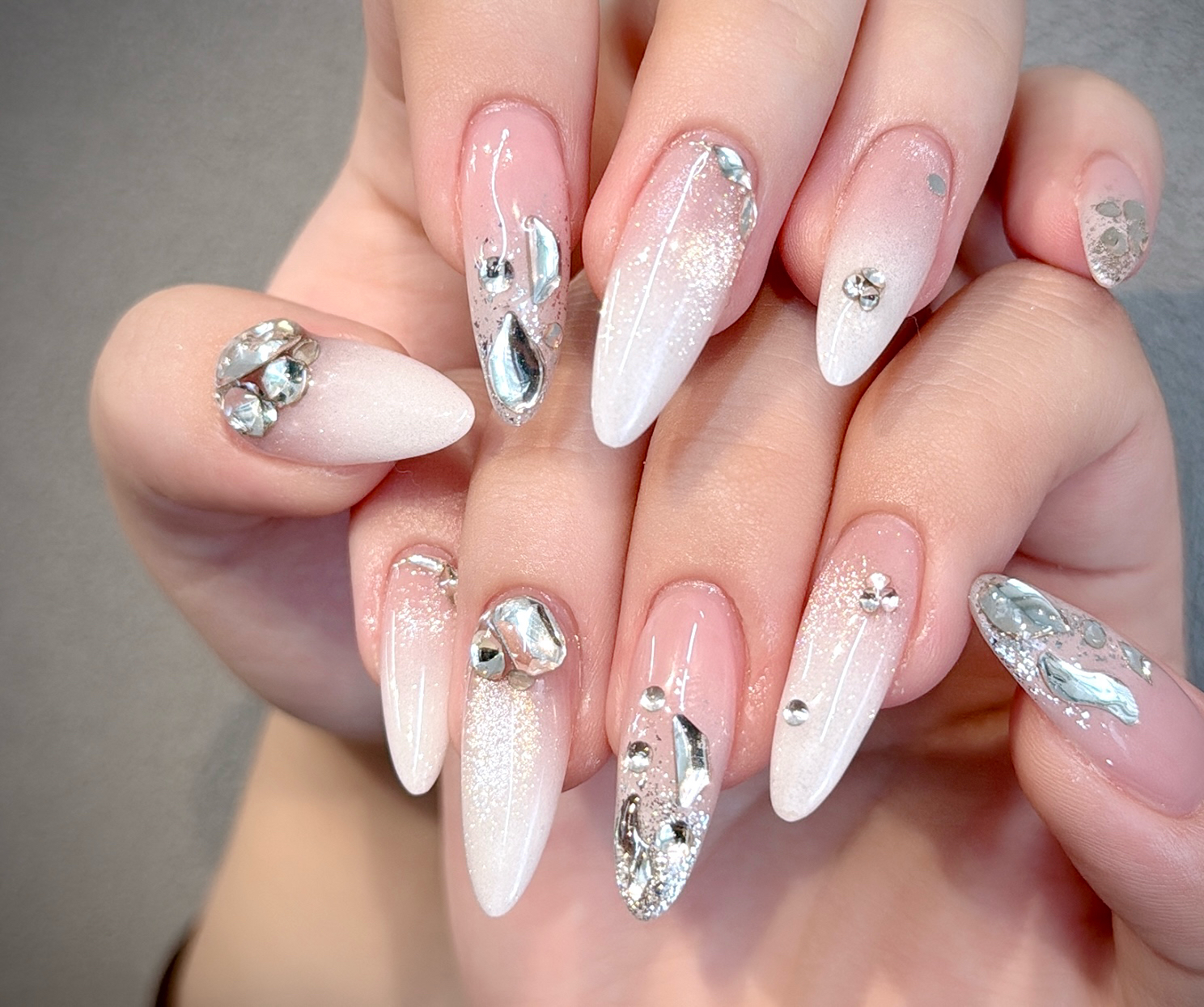 Vp1hue_nail