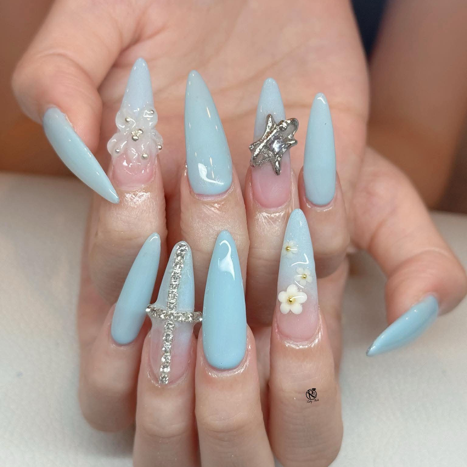 Myo_Ruby_nail