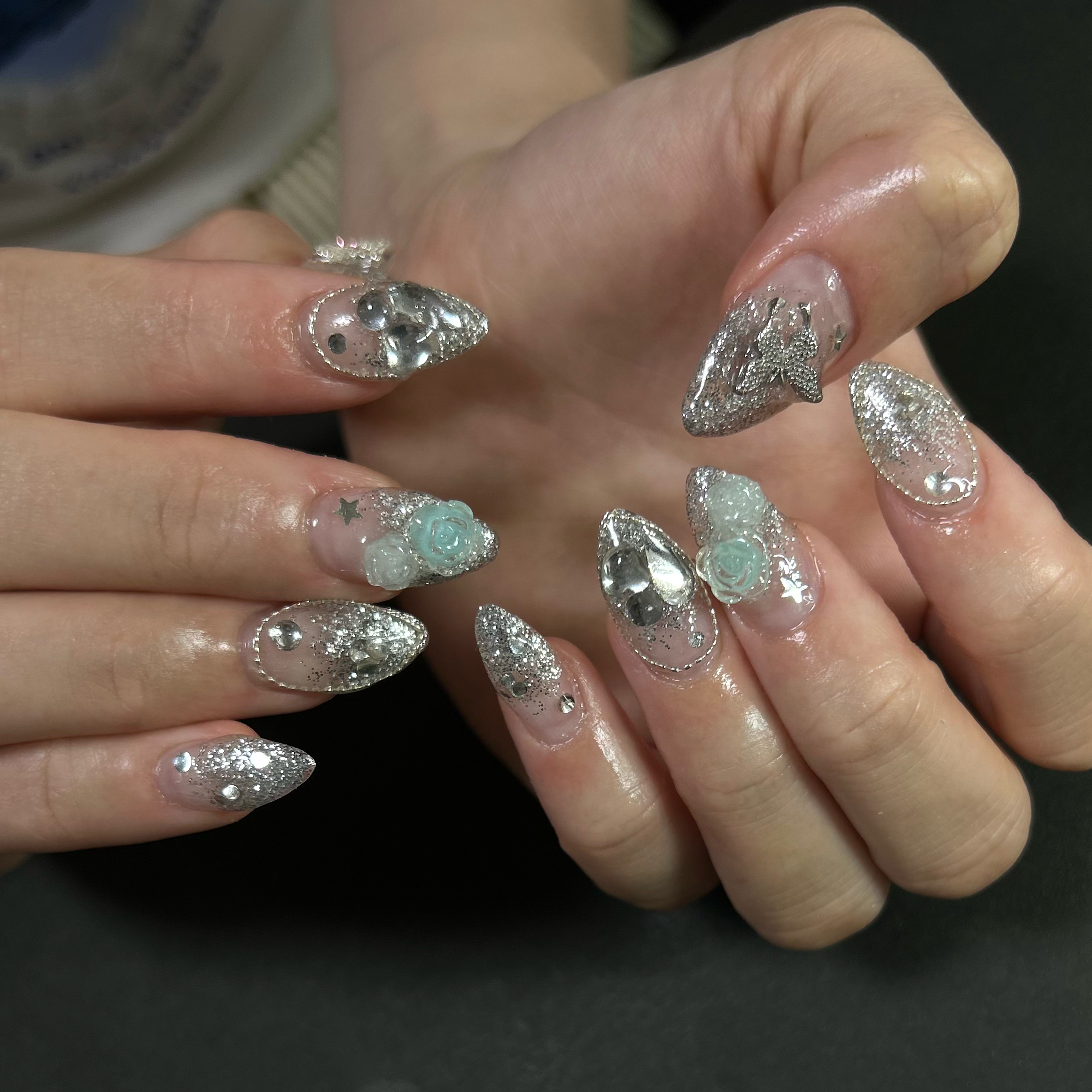 Luna___nails