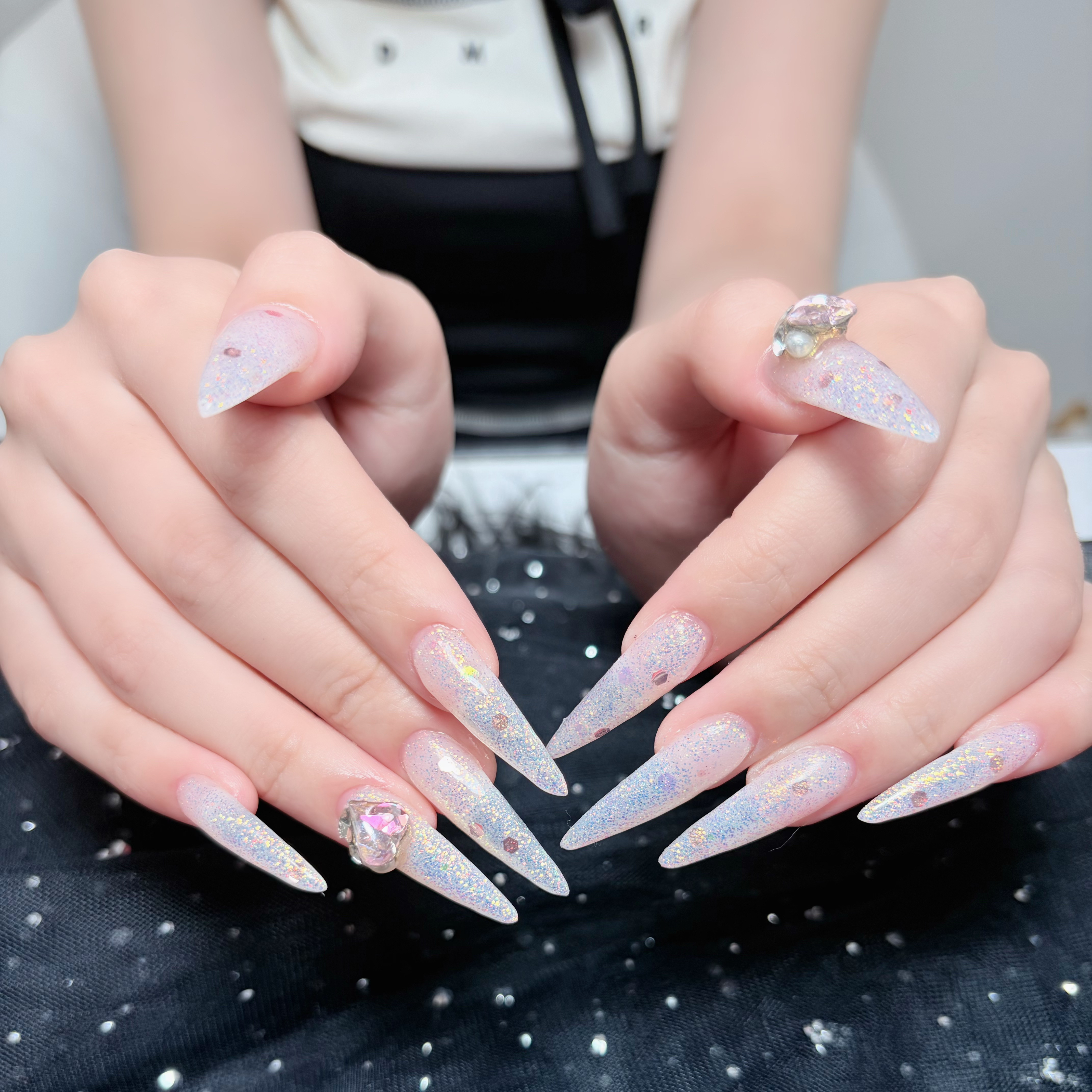 Huyn_Nail_