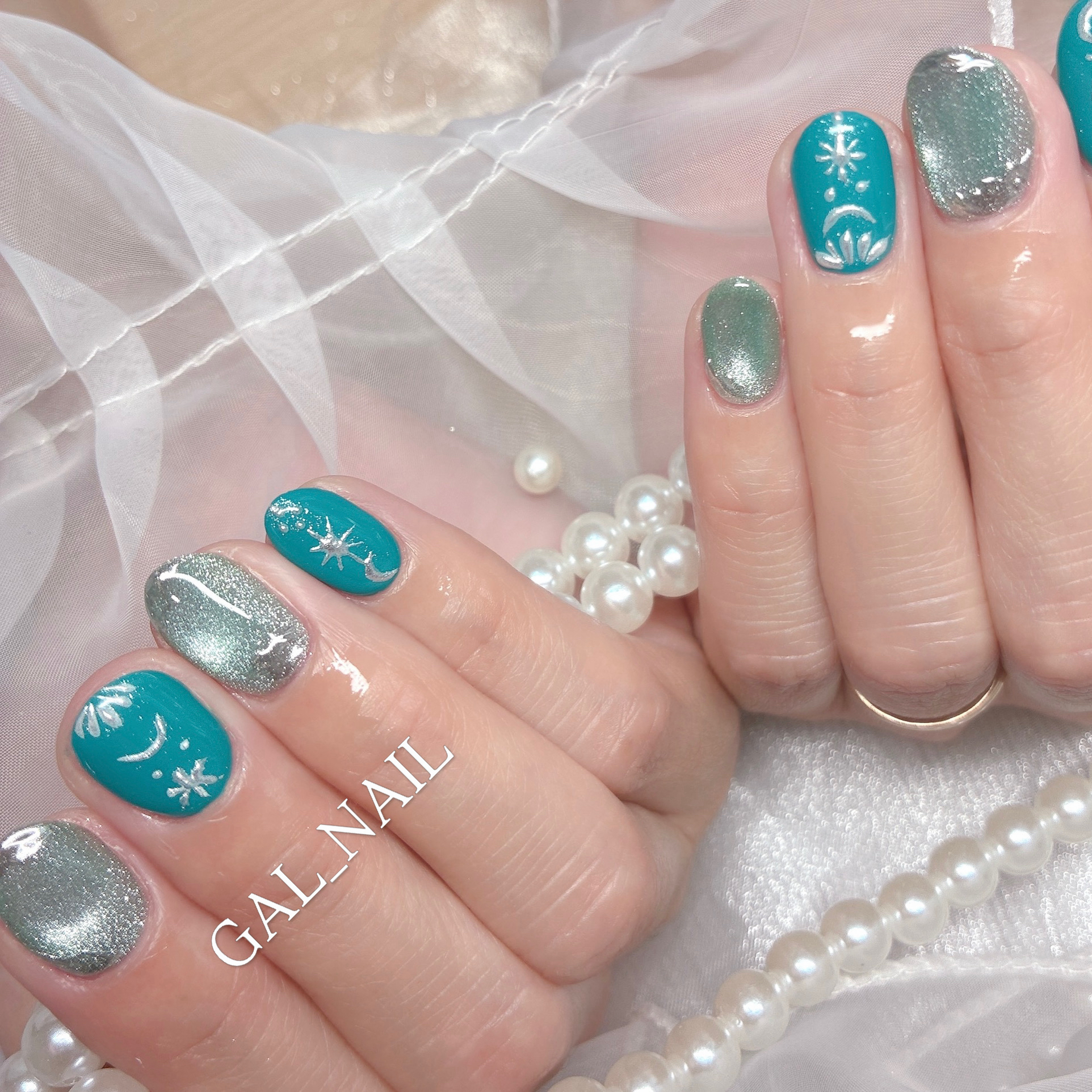 GAL_NAIL