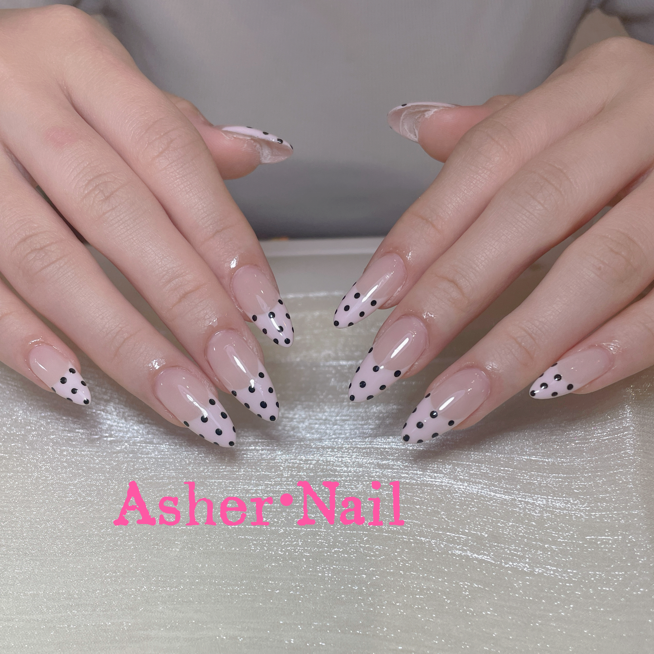 Asher_nailsalon
