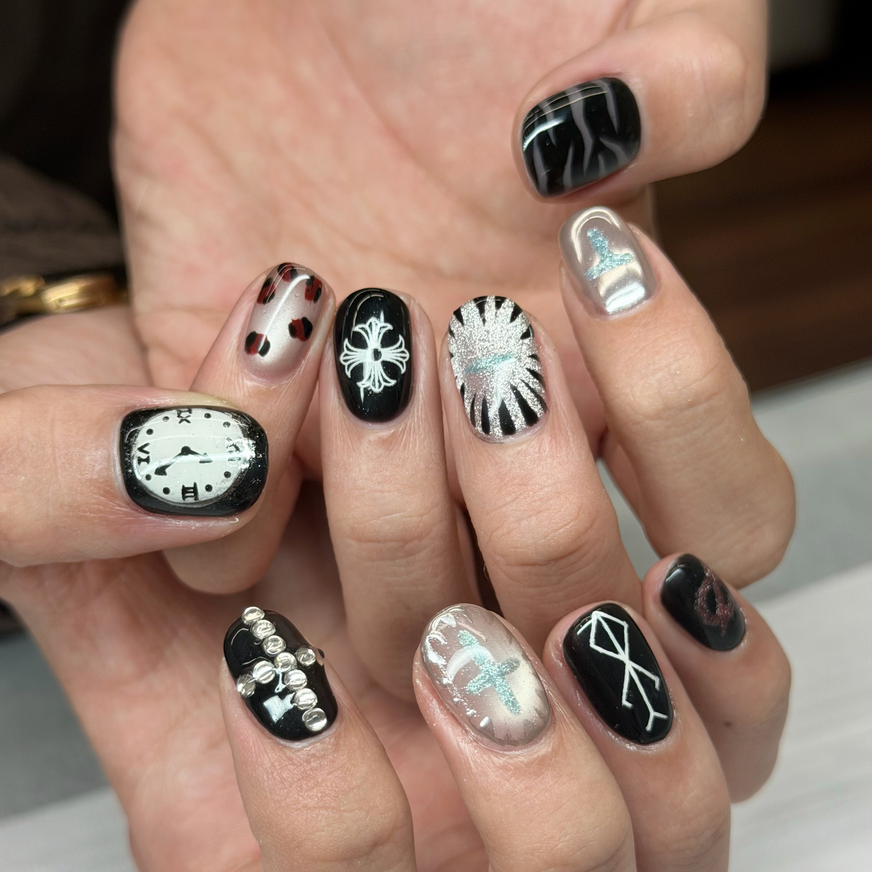 Nail_yami