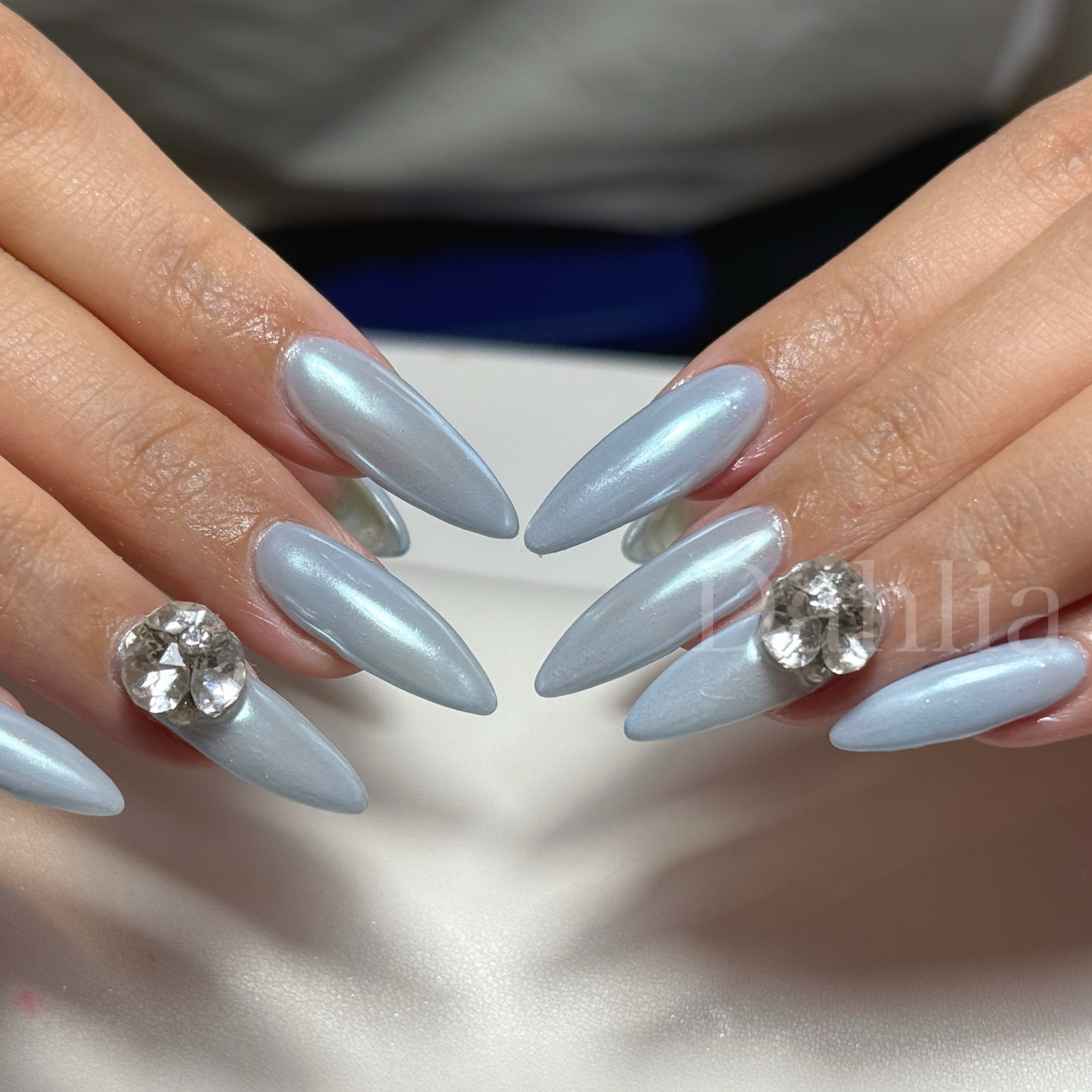 Dahlia_nail.