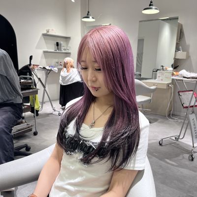 毛先のデザインがお洒落な✨グラデーションカラー