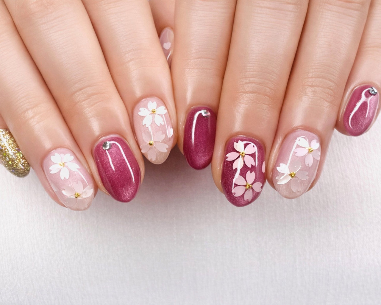KABIN_Nail