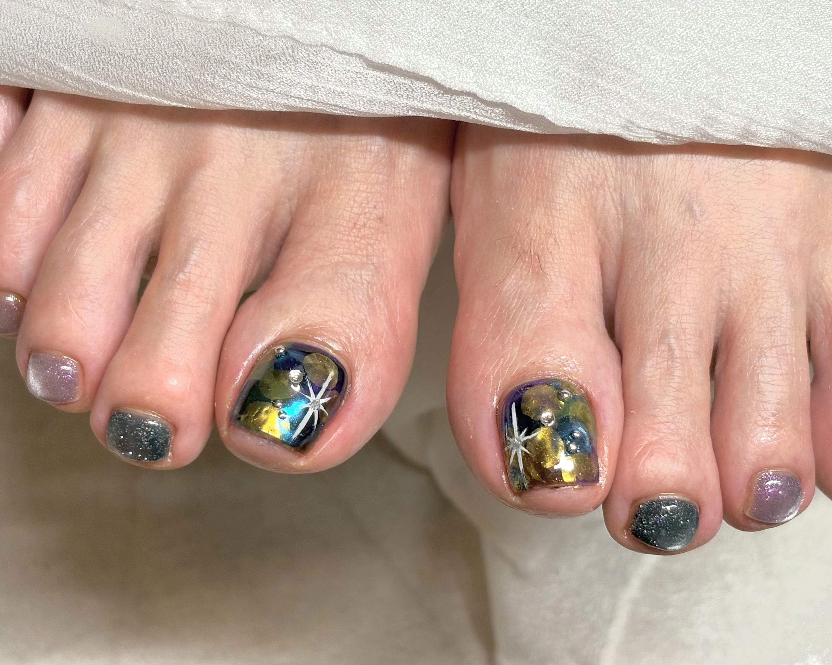 nail.mika