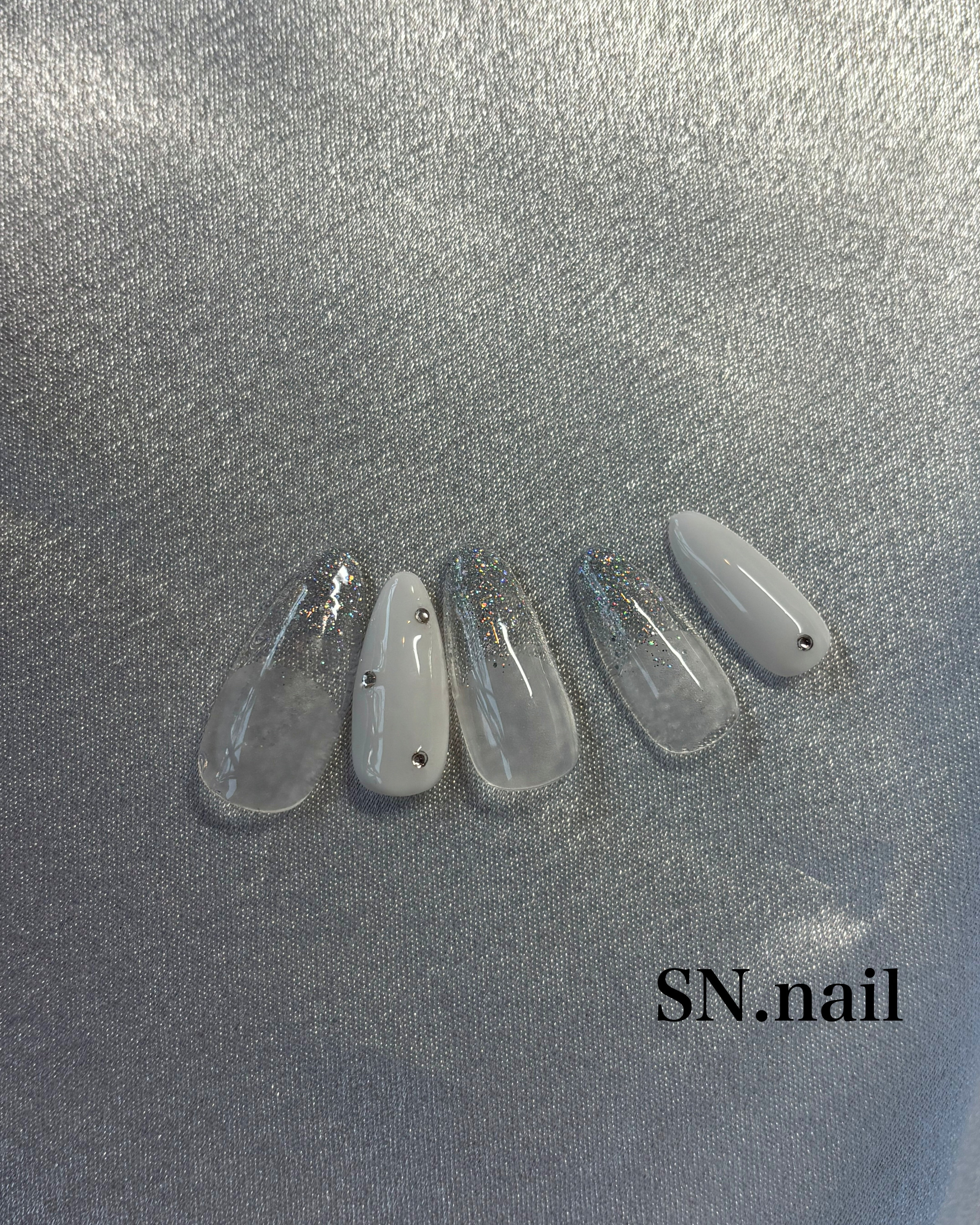 SN.nail