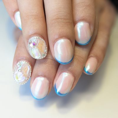 特別な日に✨️10本長さだし付きフルアート（持ち込み）ご新規様割引💅オフ無料🆓