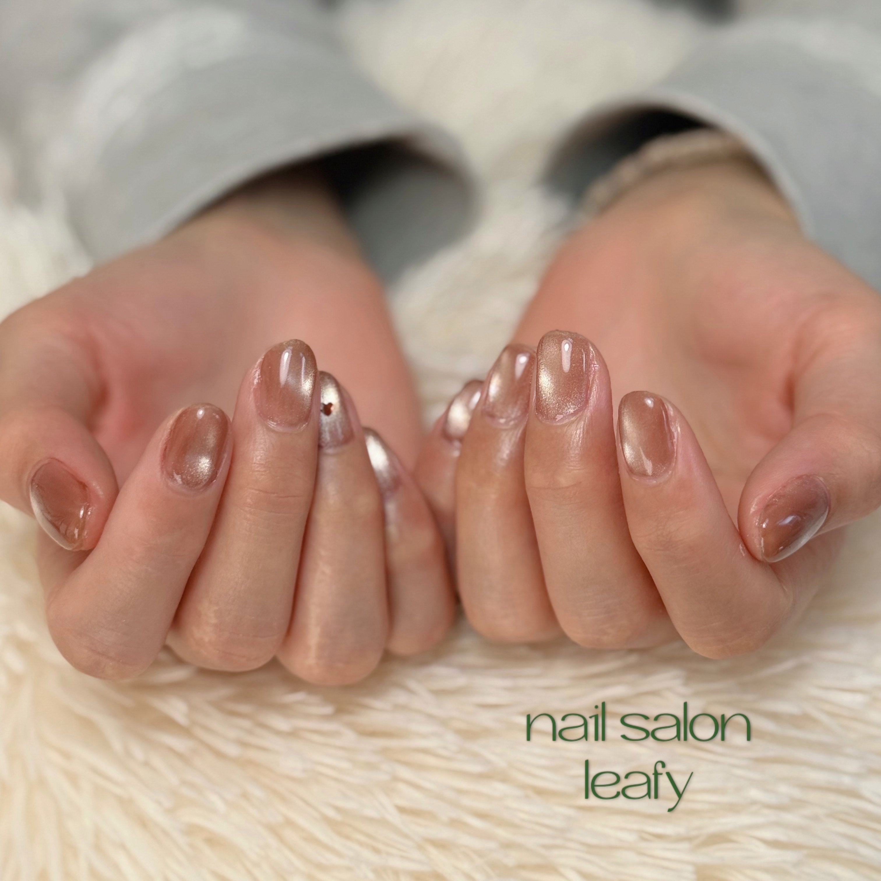nailsalon_leafy