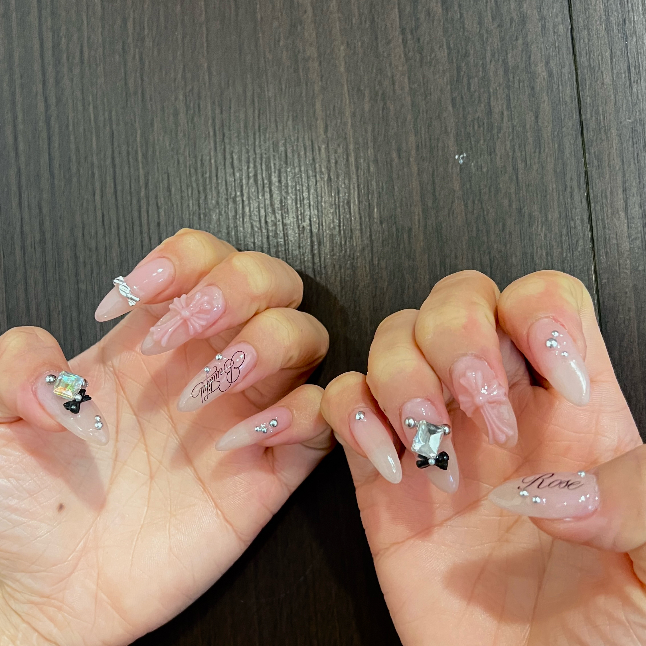 DAISY_NAIL_RISA