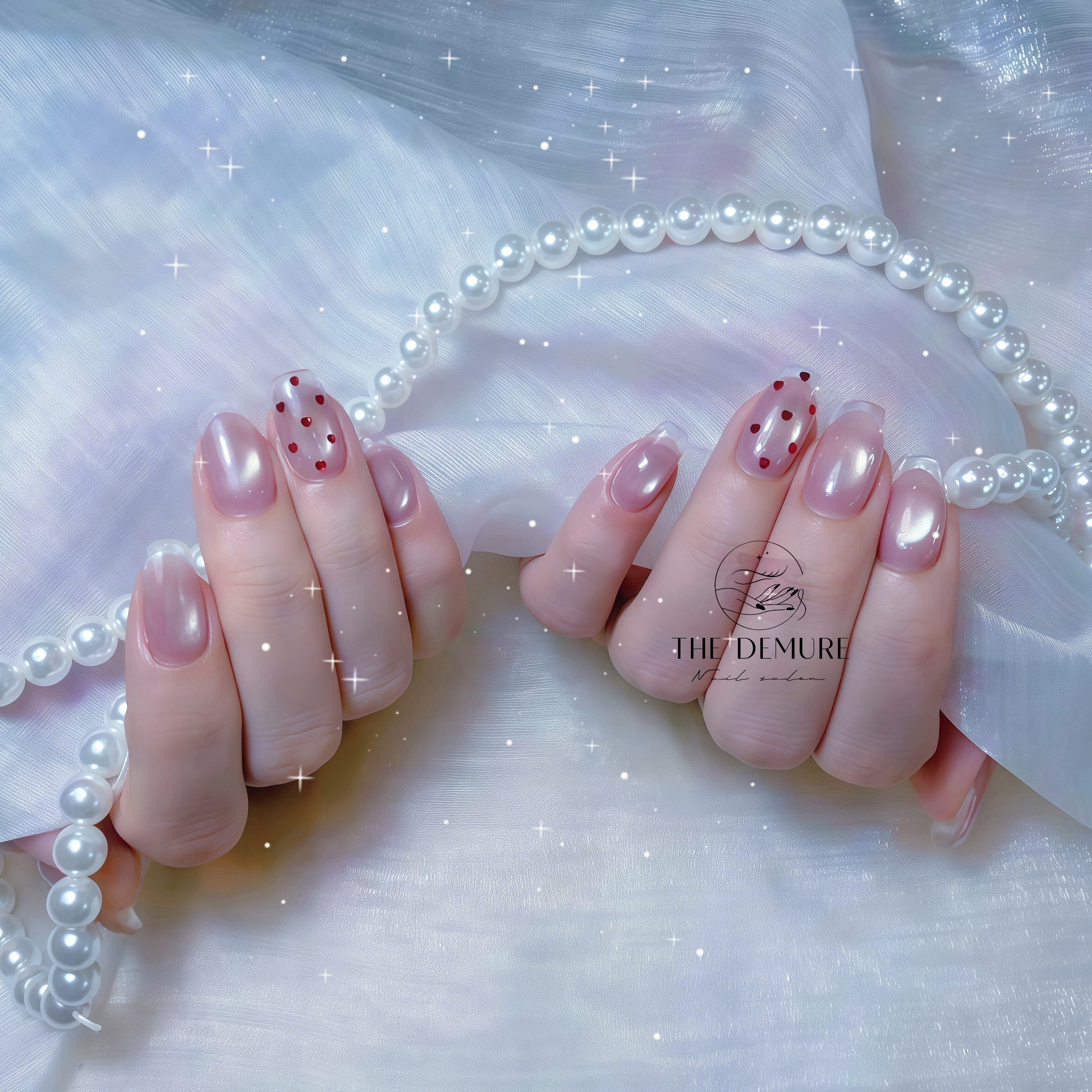 nail_Demure