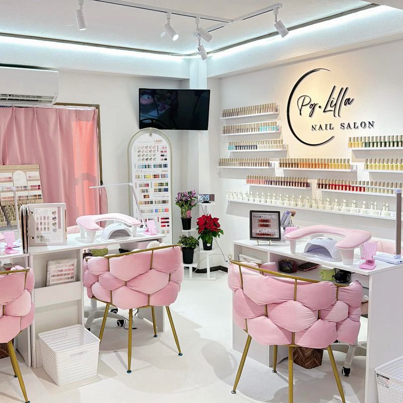 Lilla nail salon