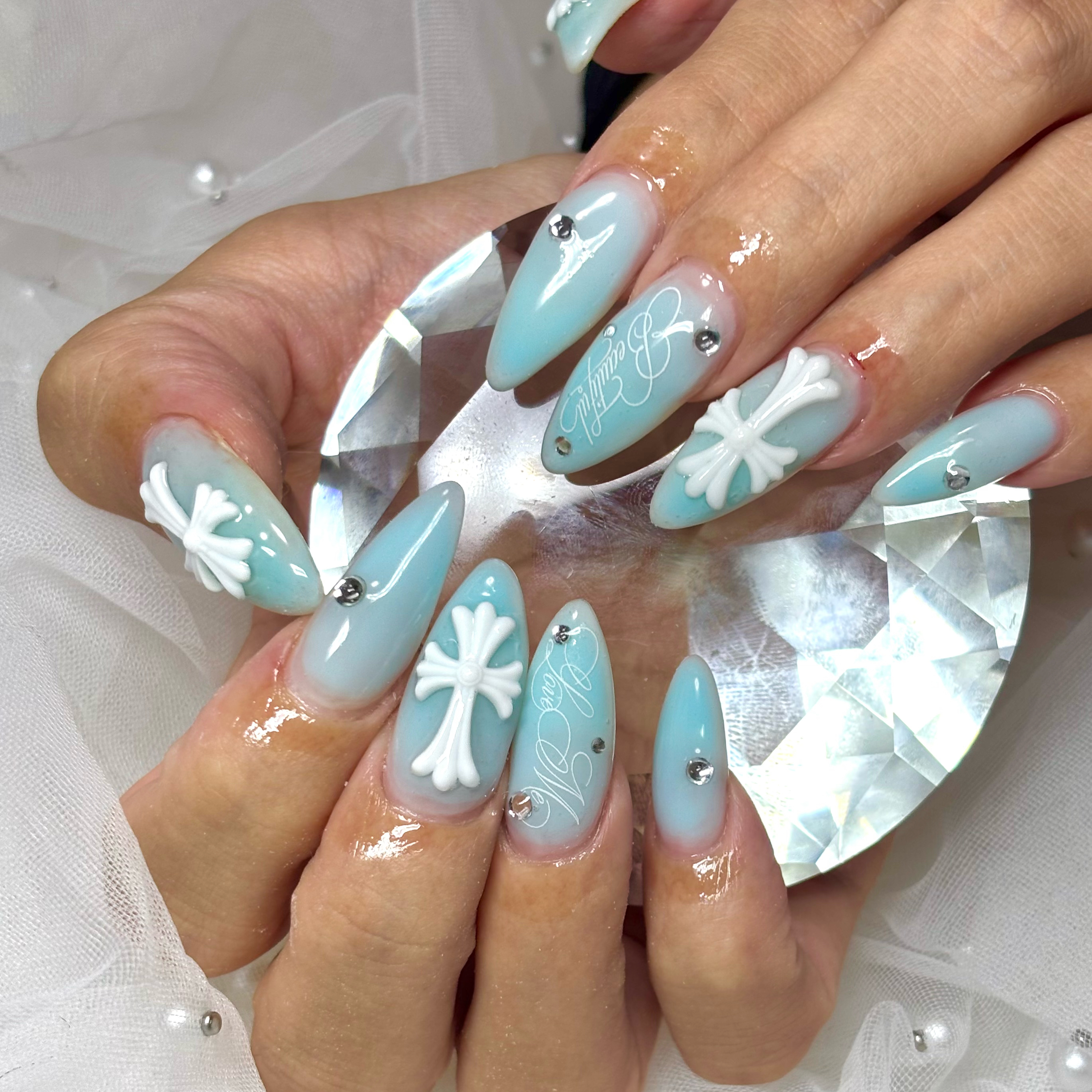Lavi_nail