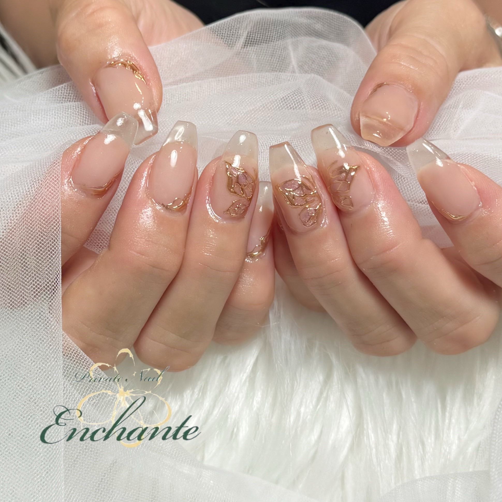 Nail.Enchante