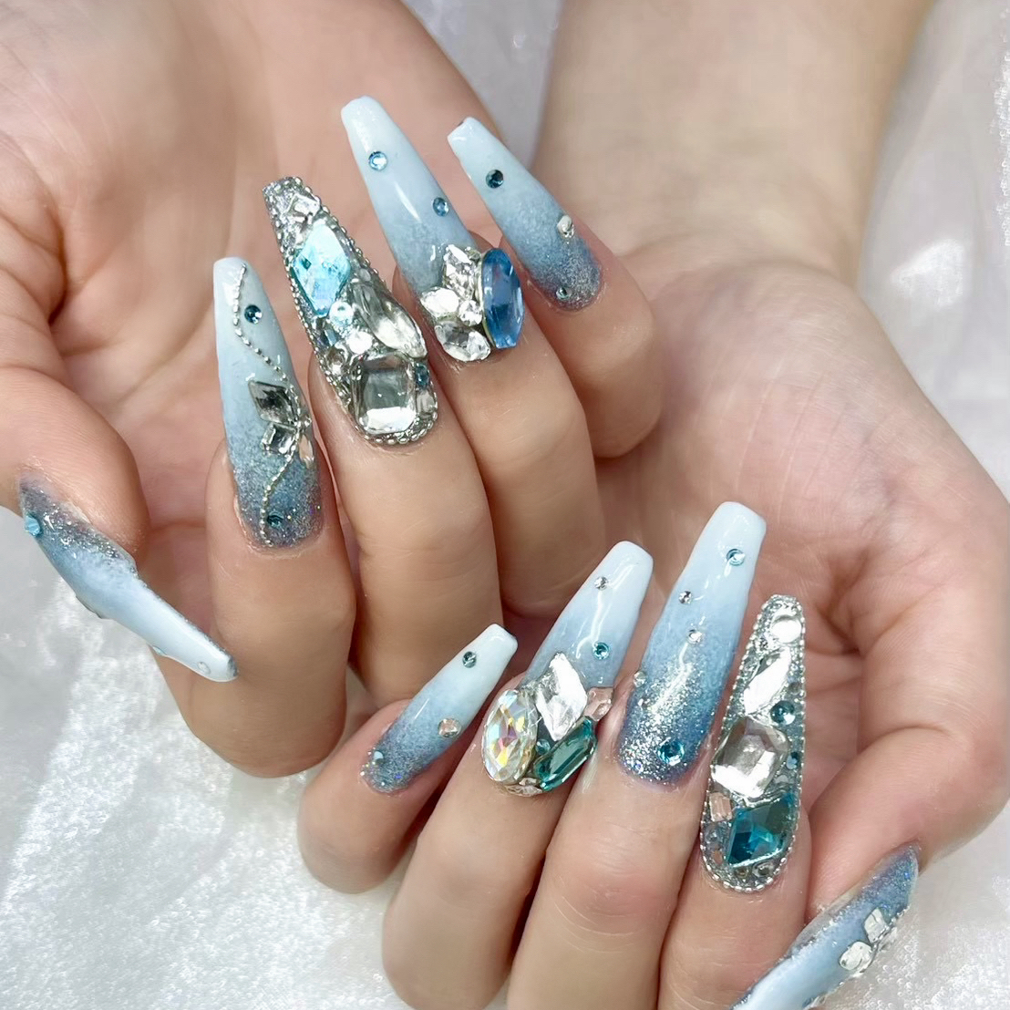 erika_mnail