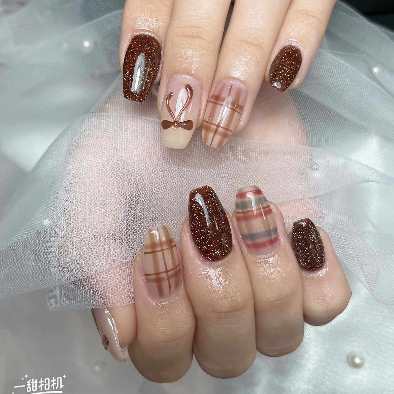Vp1hue_nail