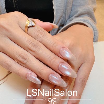 研修モデル【自爪】SNS大人気ビー玉マグネット