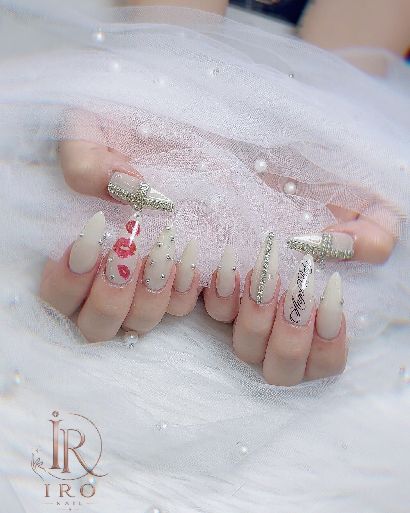 Iro.nail.
