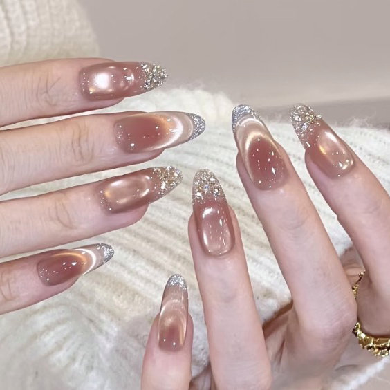 molly_nail