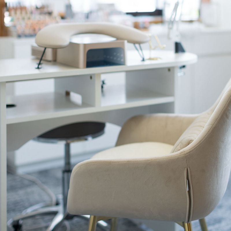 Nail Salon_Viel