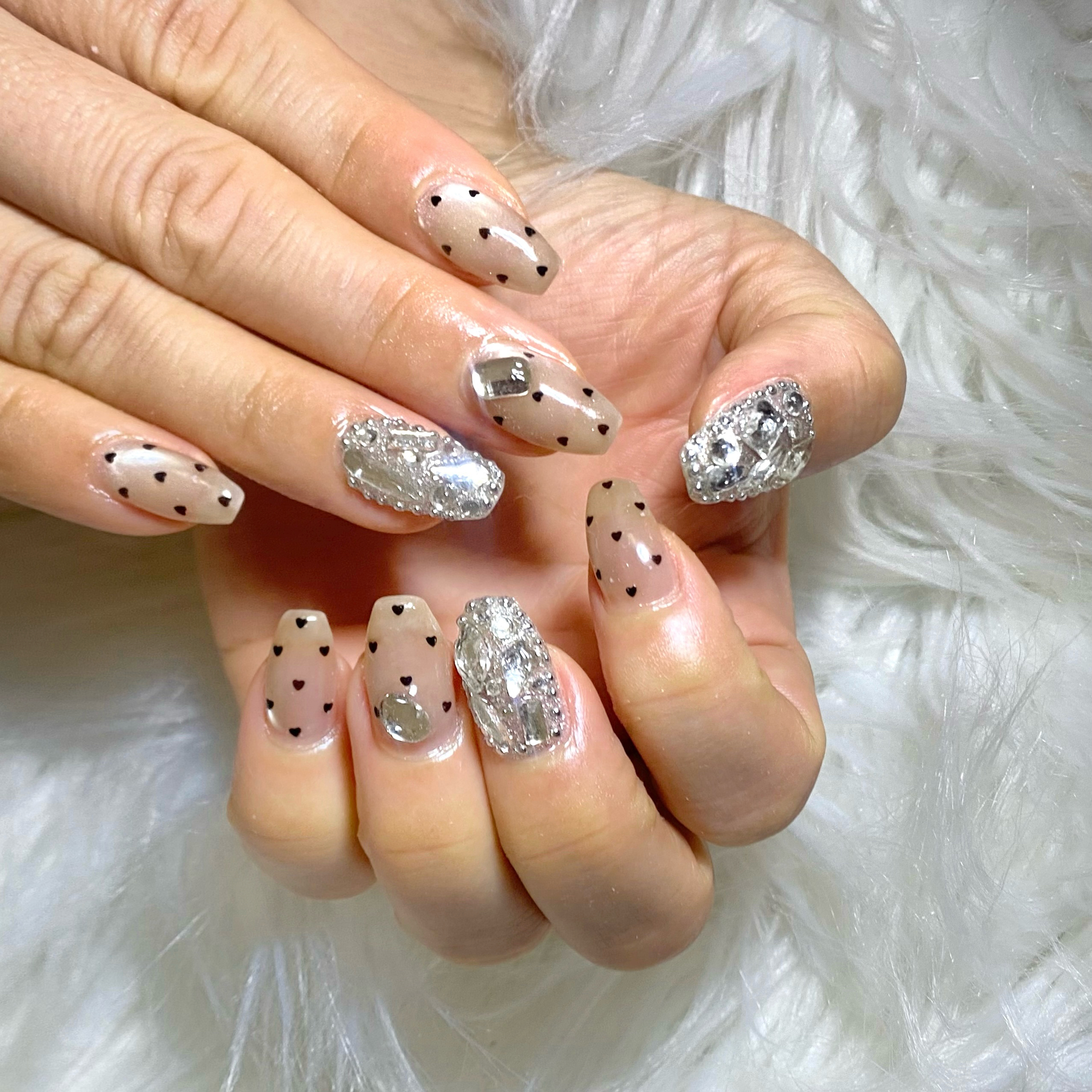 palm.nail
