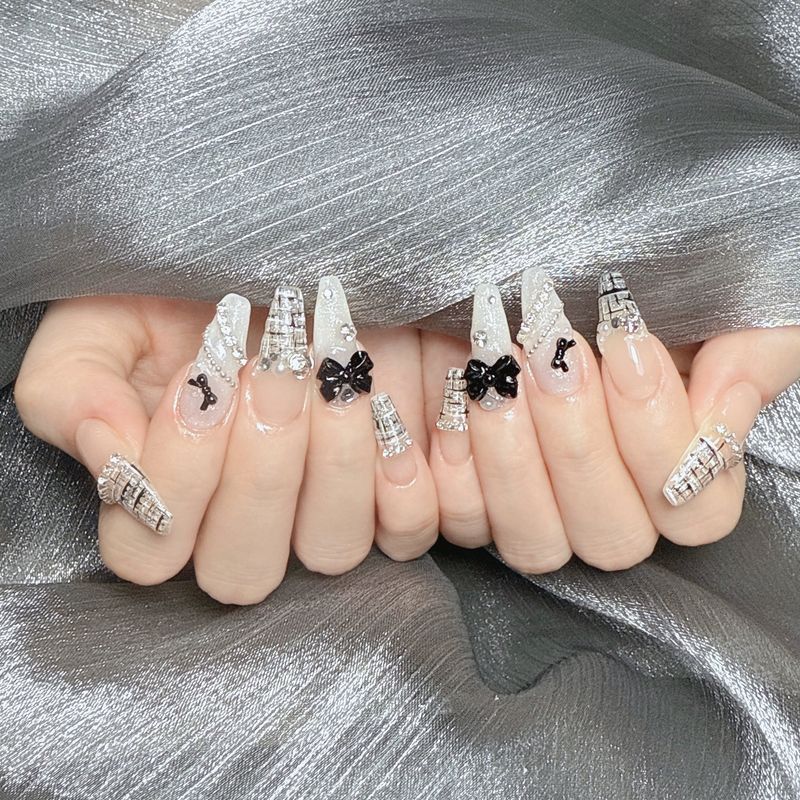 W·nail     